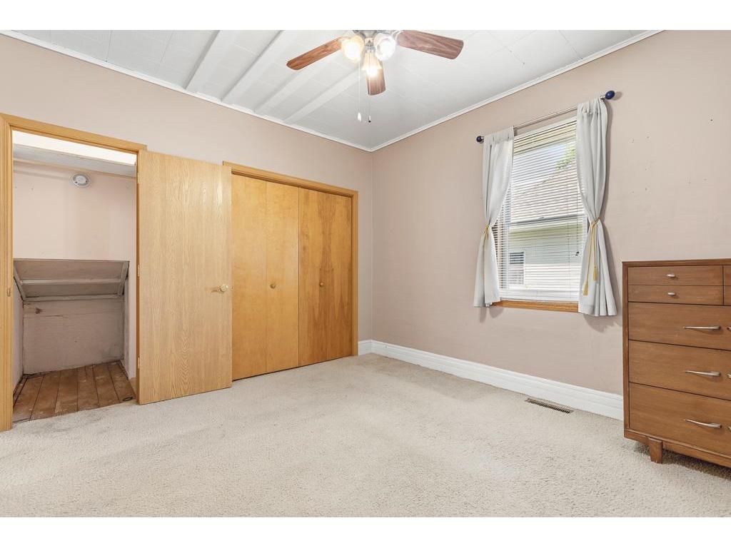 102 E Lyon Street Minneota MN 56264 7079394 image10