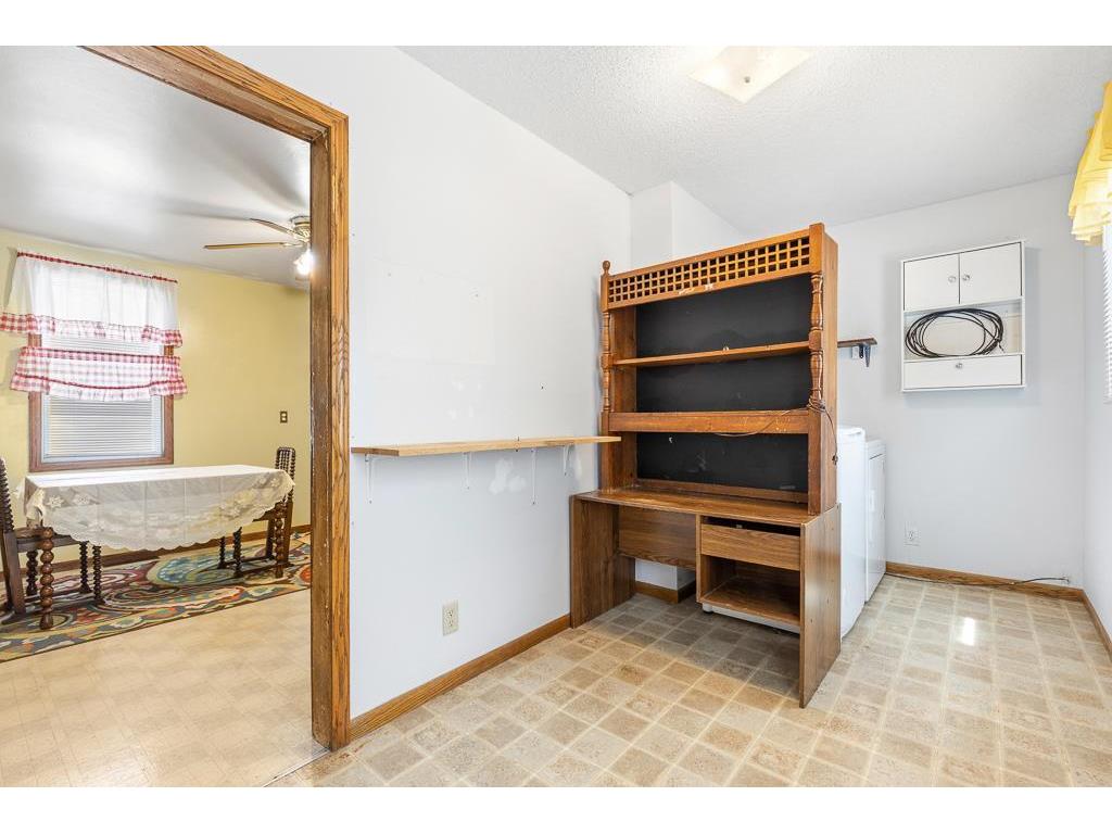 102 E Lyon Street Minneota MN 56264 7079394 image18
