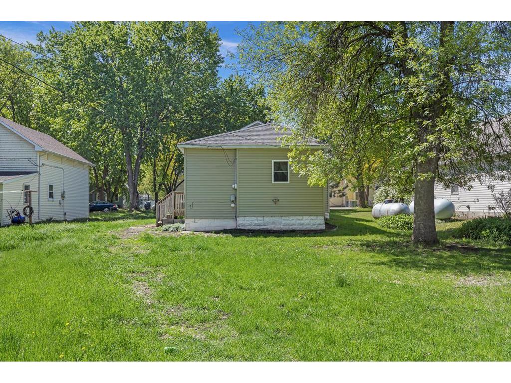 102 E Lyon Street Minneota MN 56264 7079394 image25