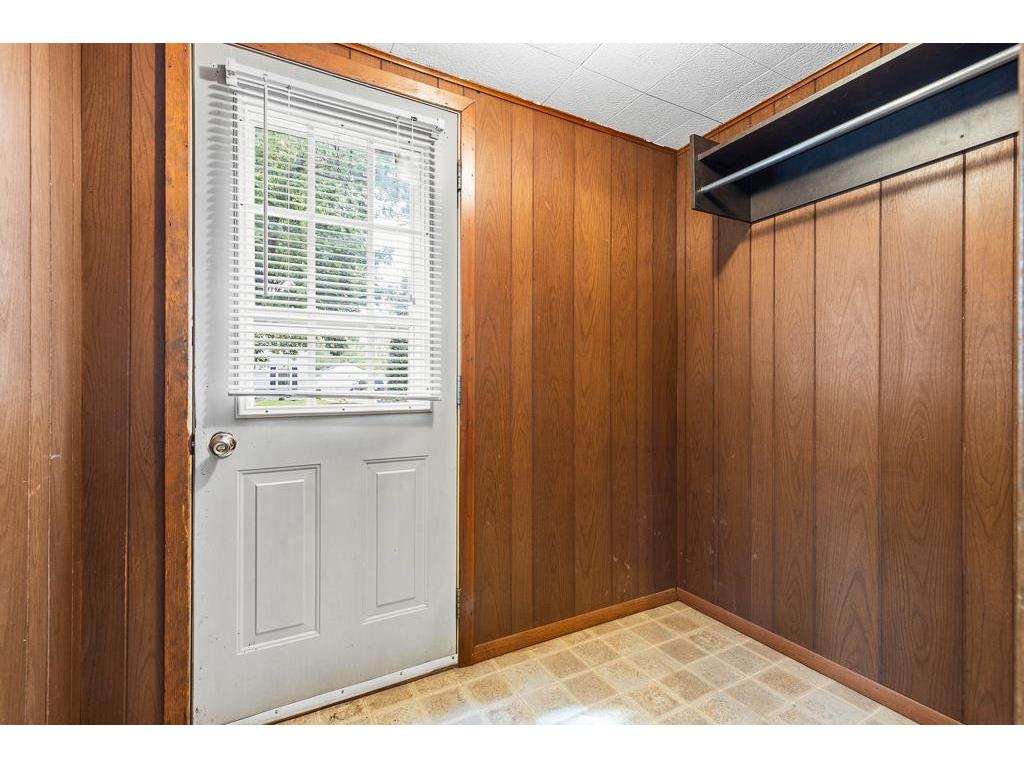 102 E Lyon Street Minneota MN 56264 7079394 image3