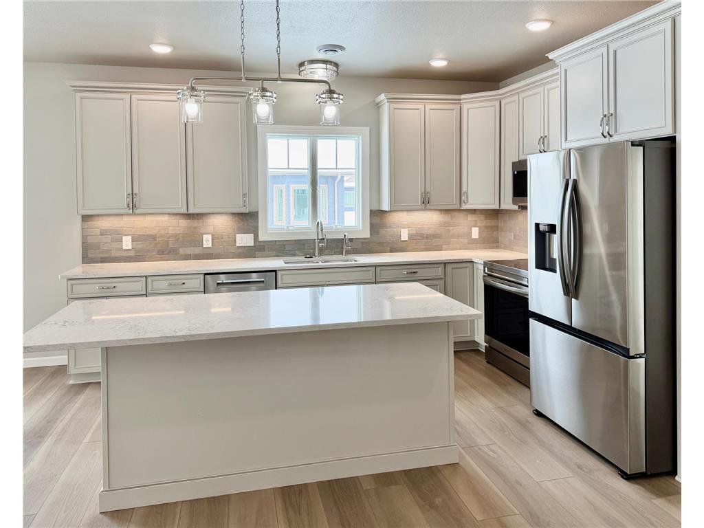 102 E Memory Lane Tyler MN 56178 7027410 image10