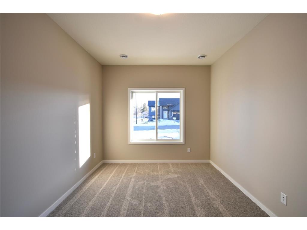 102 Fairway Street Zumbrota MN 55992 6812373 image17