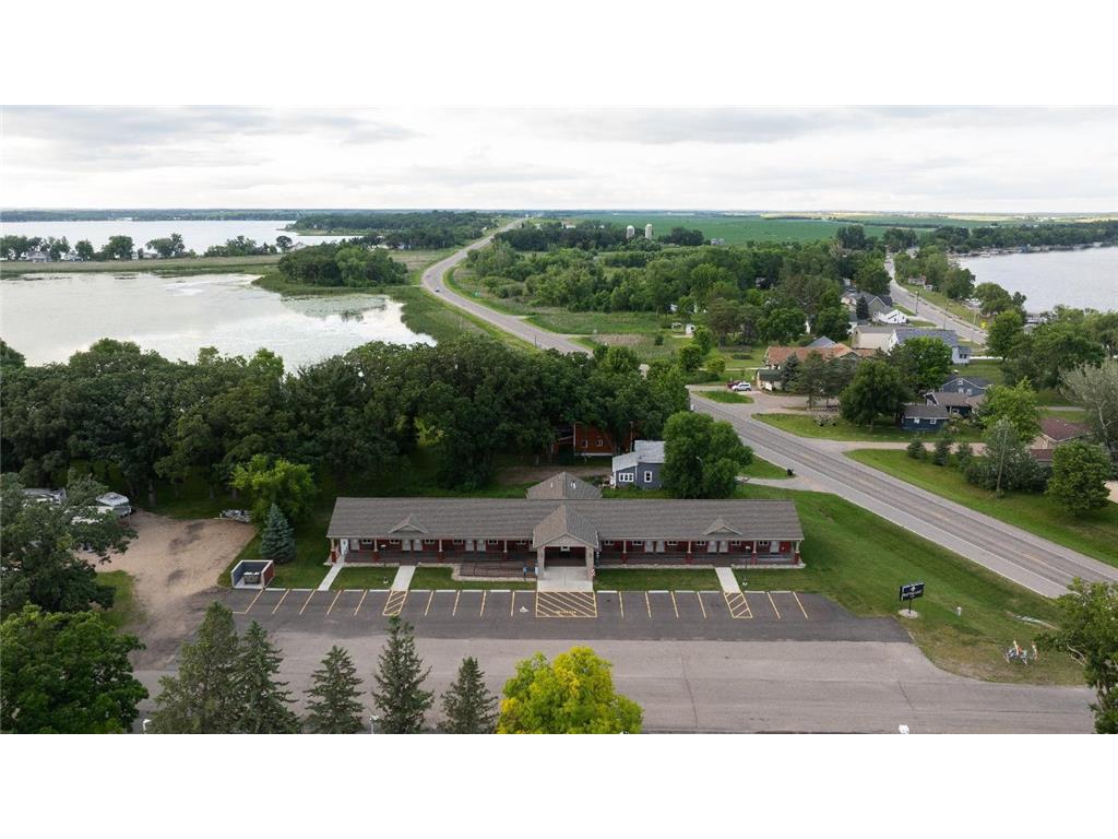 102 Glenhaven Drive Battle Lake MN 56515 - West Battle 6782203 image1