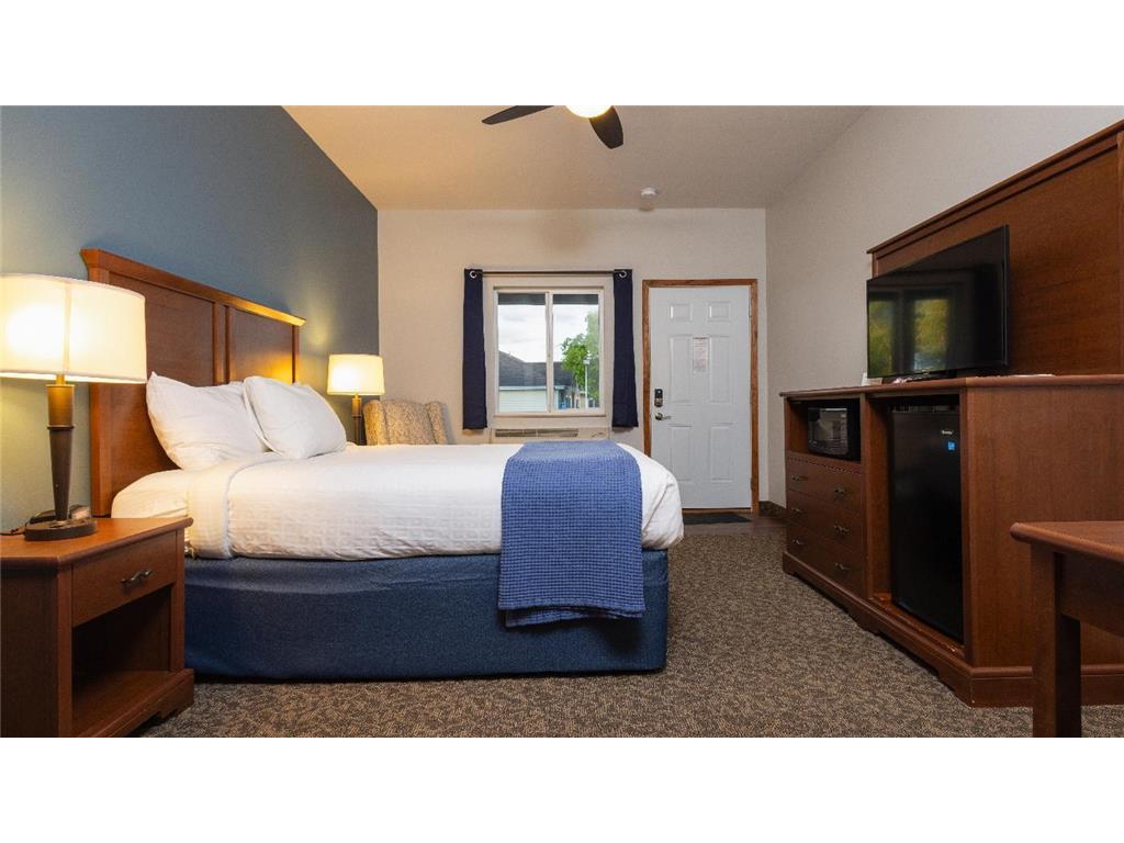 102 Glenhaven Drive Battle Lake MN 56515 - West Battle 6782203 image30