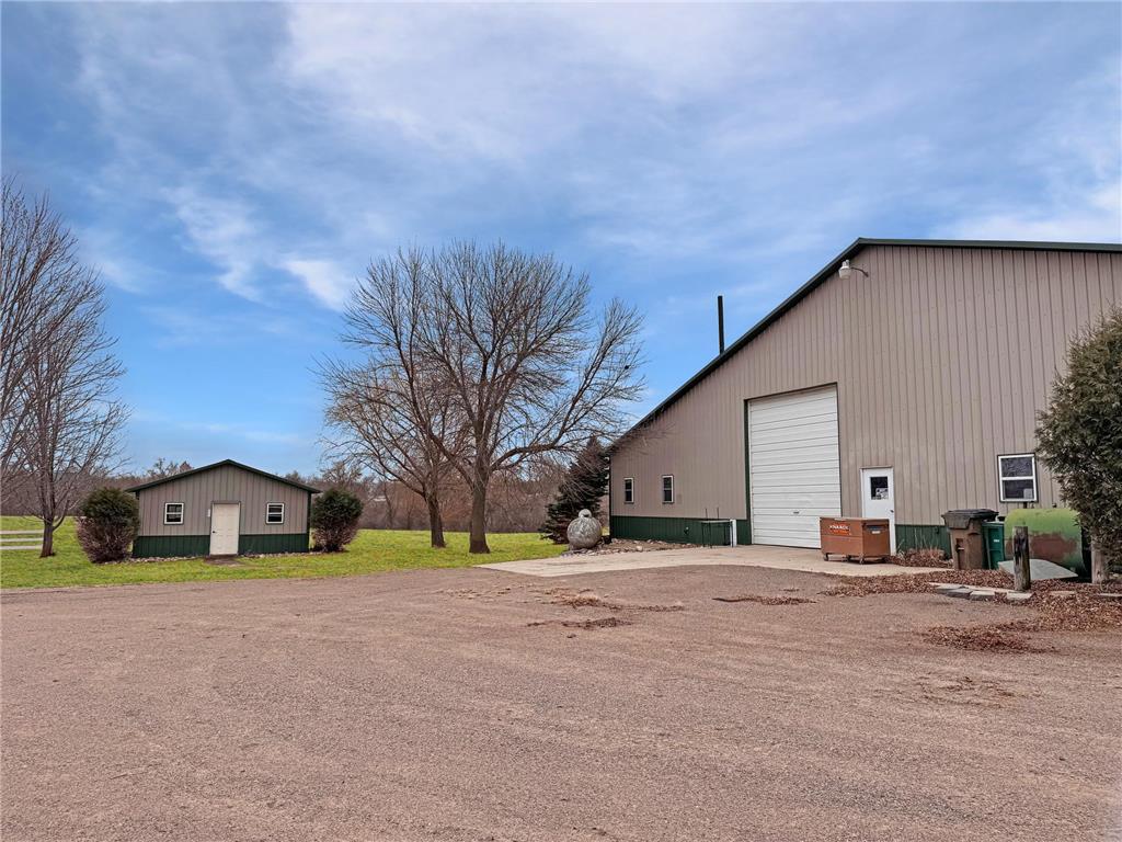 102 Lake Avenue E Russell MN 56169 6688368 image1