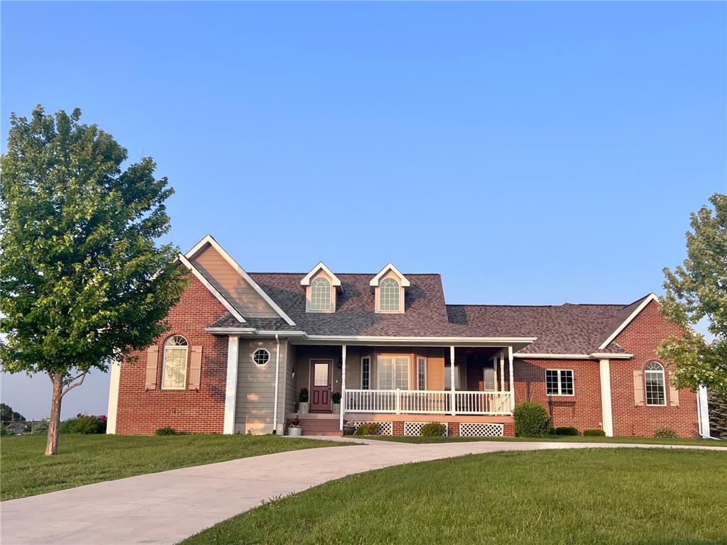 102 Little Rock Avenue Marshall MN 56258 6483051 image1