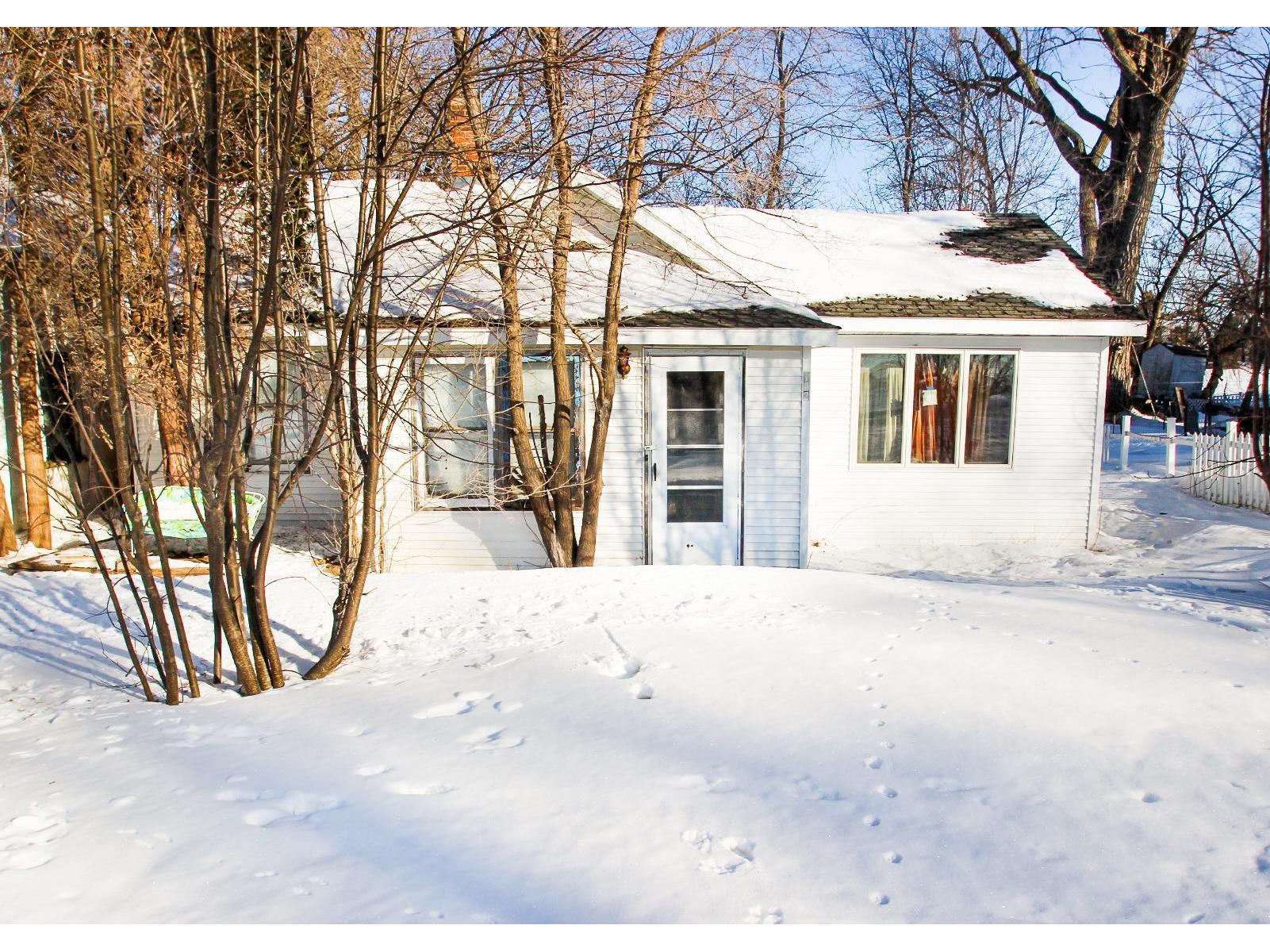 102 Main Street E, Spring Hill, MN, 56352 MLS 6153282 Edina Realty