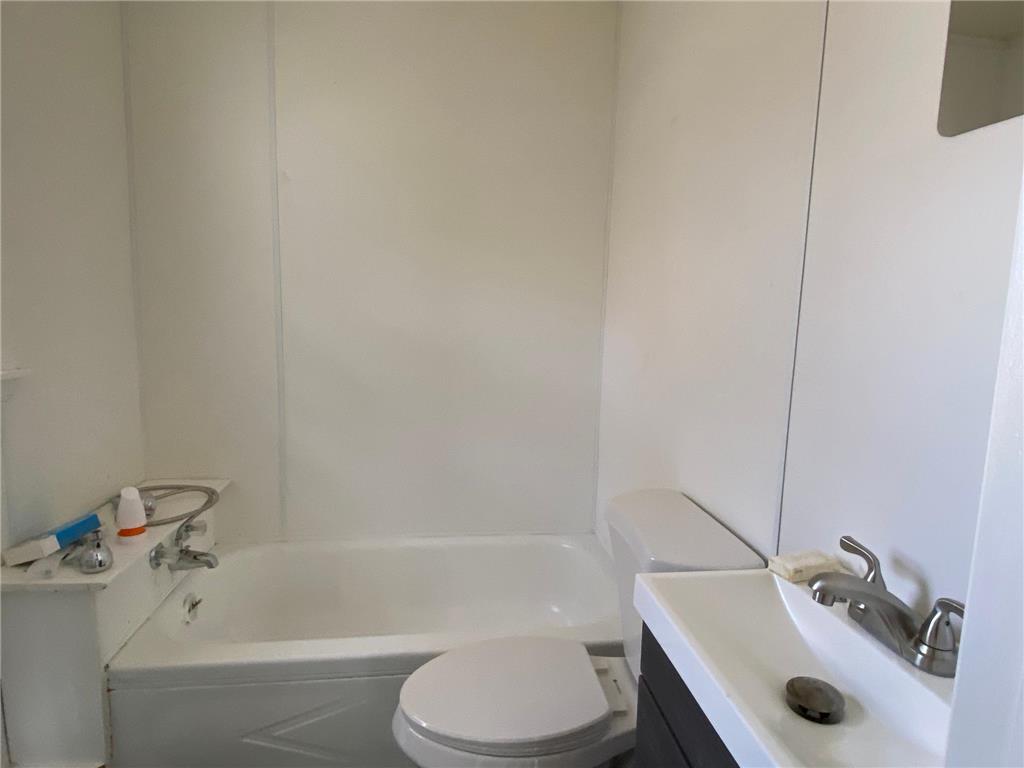 102 Main Street Myrtle MN 56036 6625617 image8