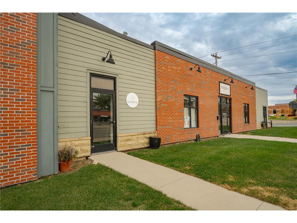 102 Main Street N Stewartville MN 55976 6801623 image7