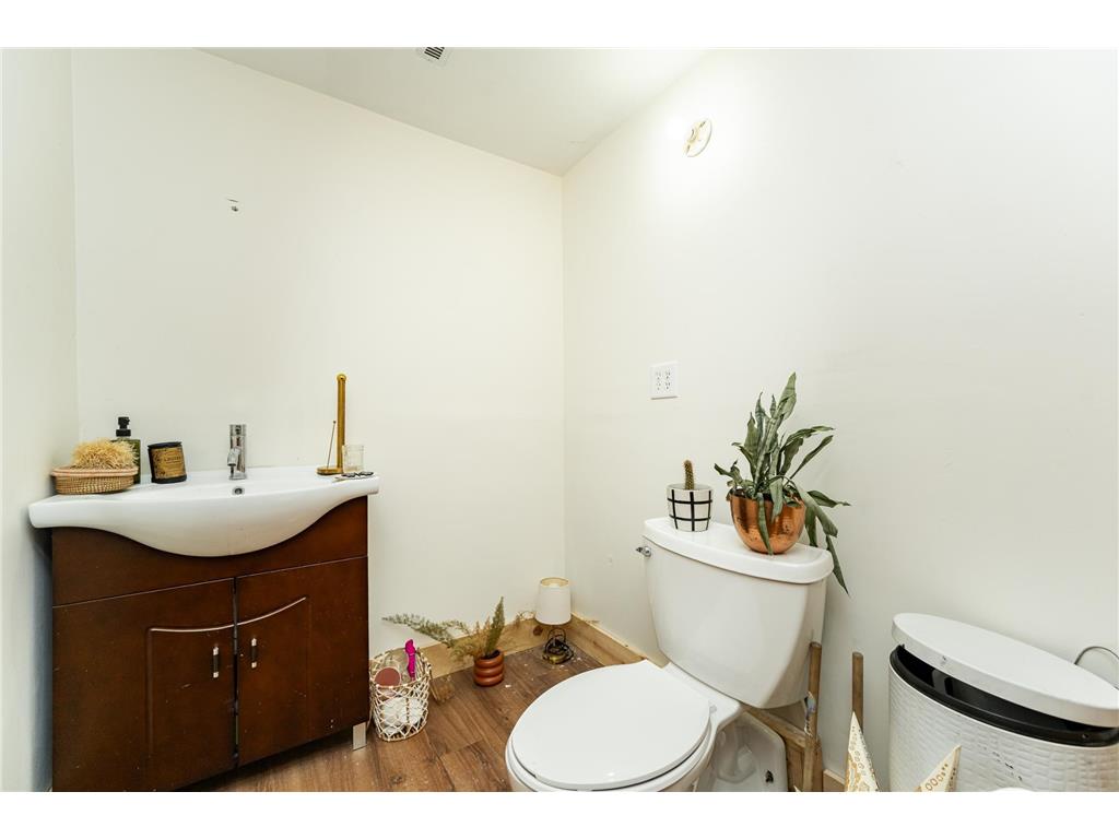 102 Main Street N Stewartville MN 55976 6801623 image9