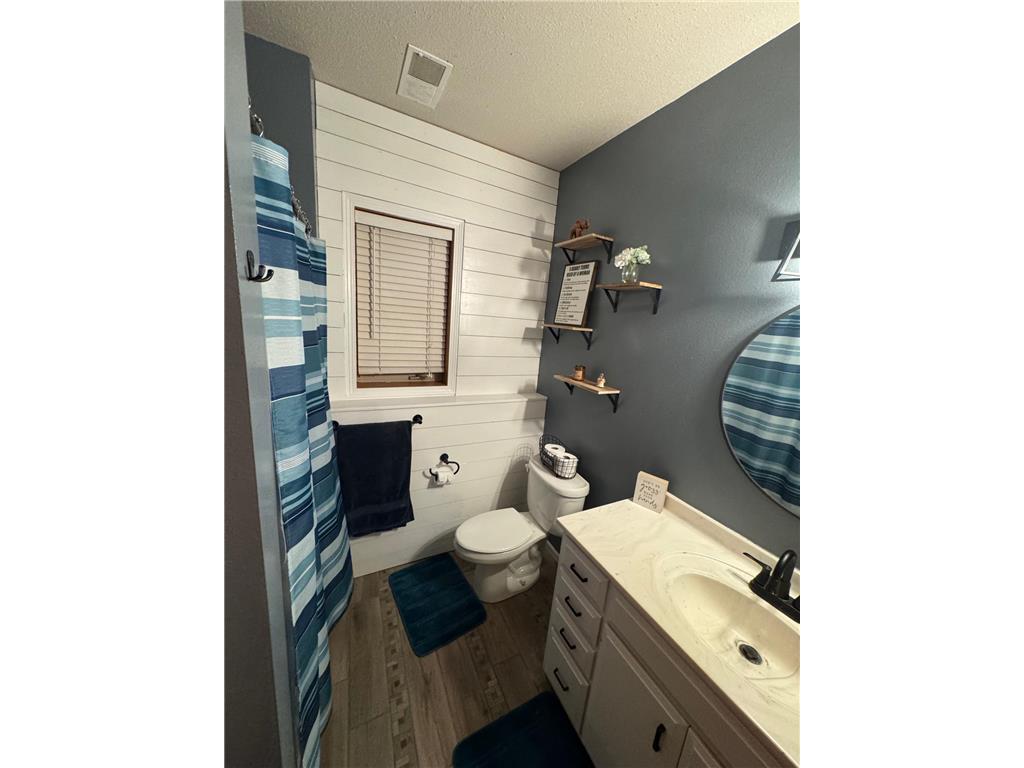 102 Meadowview Street Marshall MN 56258 7021516 image23