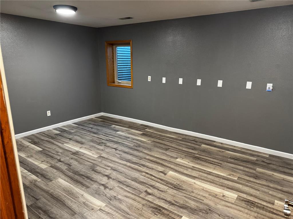 102 Meadowview Street Marshall MN 56258 7021516 image25