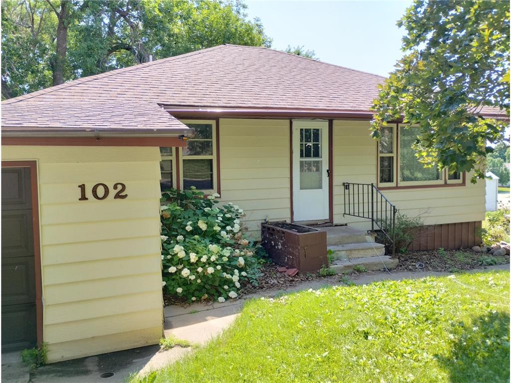 102 N Maple Avenue Dalton MN 56324 6394340 image1