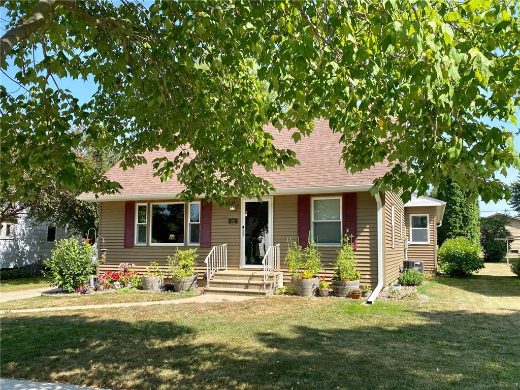 102 NW Water Street Adams MN 55909 6407761 image1