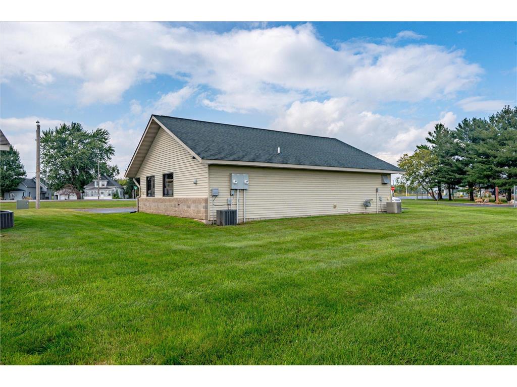 102 Olson Street E Clayton WI 54840 7073778 image20