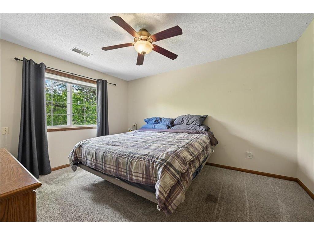 102 Primrose Court Vadnais Heights MN 55127 7094006 image11