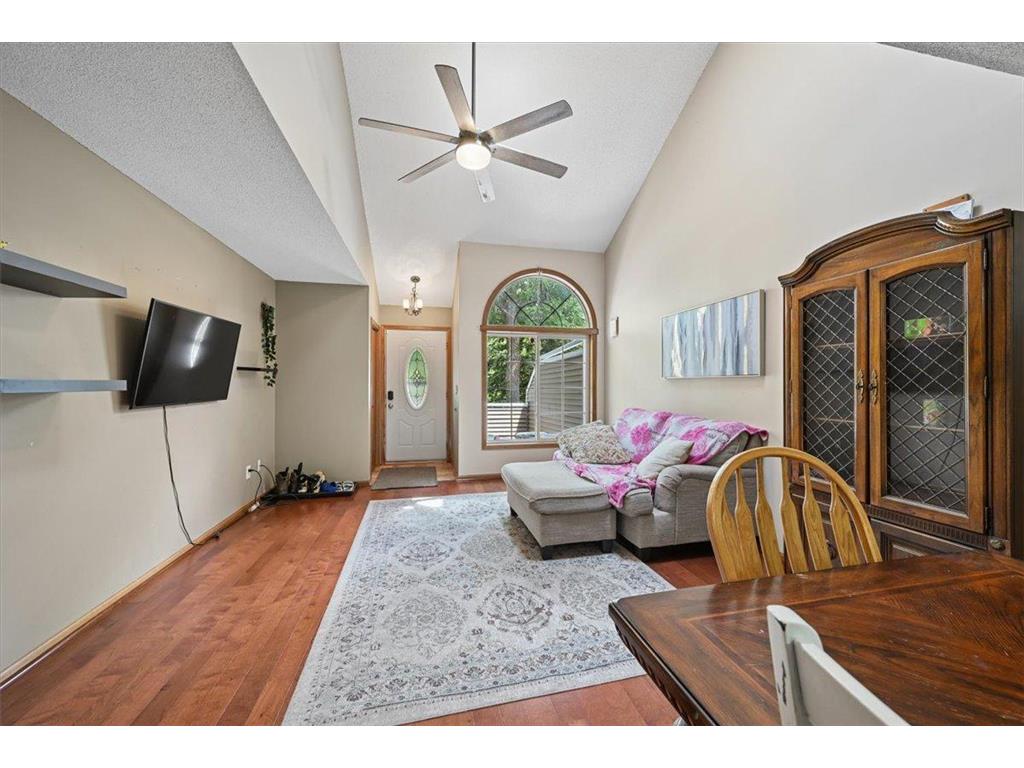102 Primrose Court Vadnais Heights MN 55127 7094006 image6