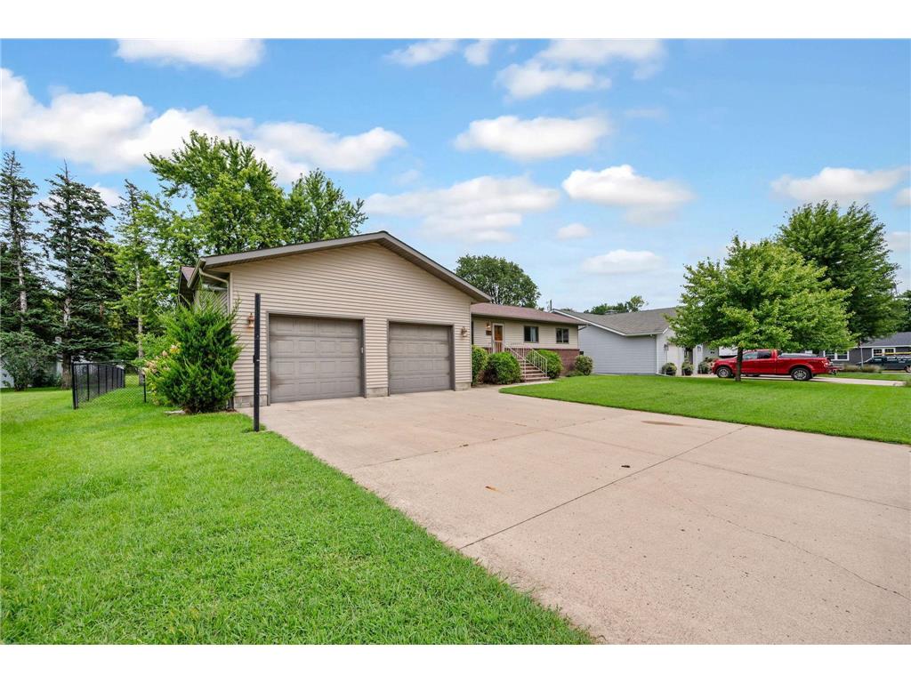 102 Ringer Drive Sherburn MN 56171 6773205 image5