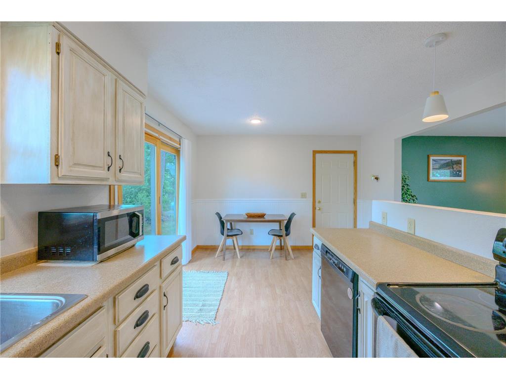 102 Robertson Drive NW Bemidji MN 56601 7084073 image8