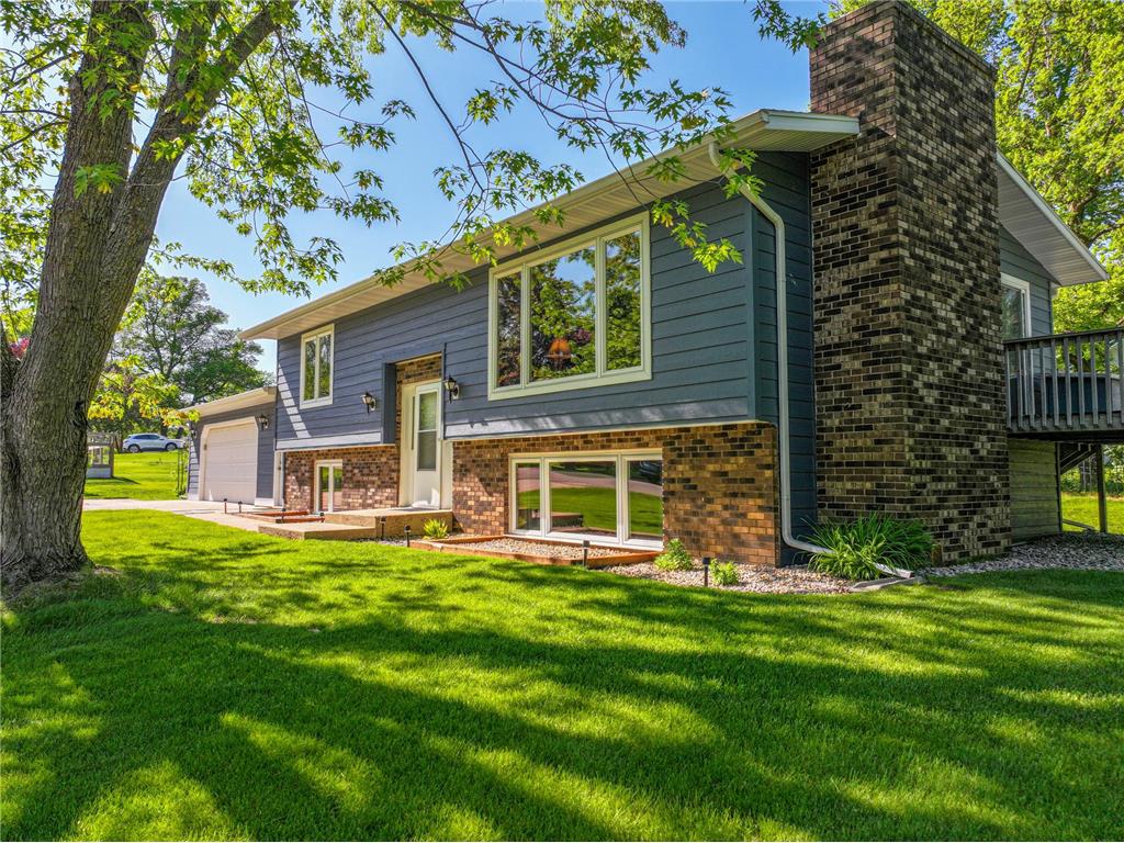 102 Ross Garden NW Alexandria MN 56308 7081739 image1