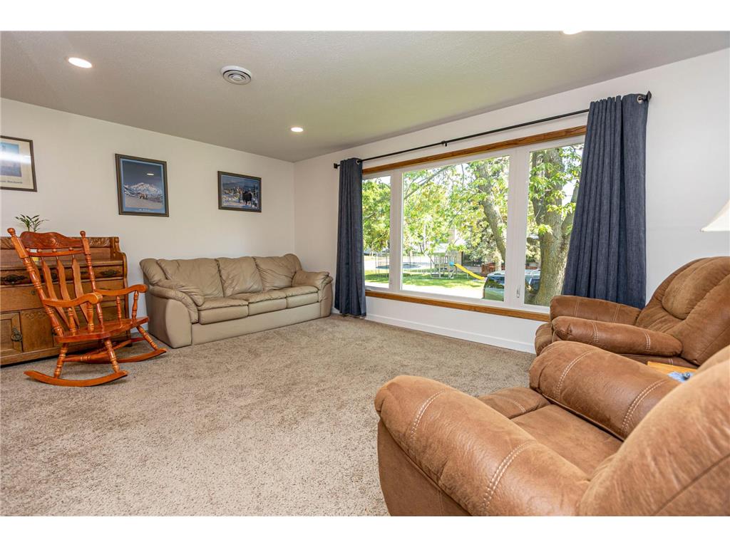 102 Ross Garden NW Alexandria MN 56308 7081739 image14