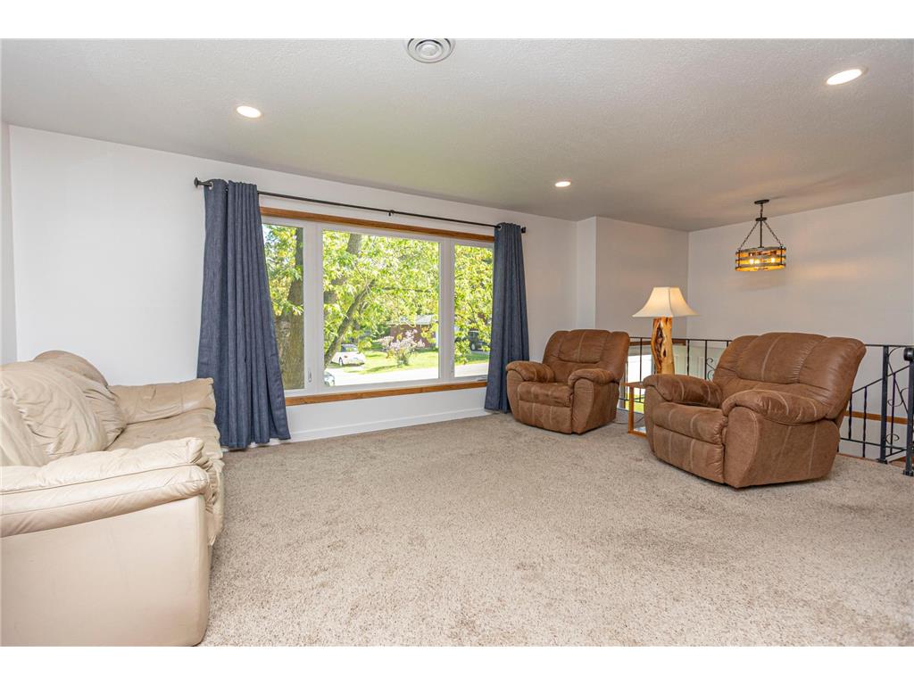 102 Ross Garden NW Alexandria MN 56308 7081739 image15
