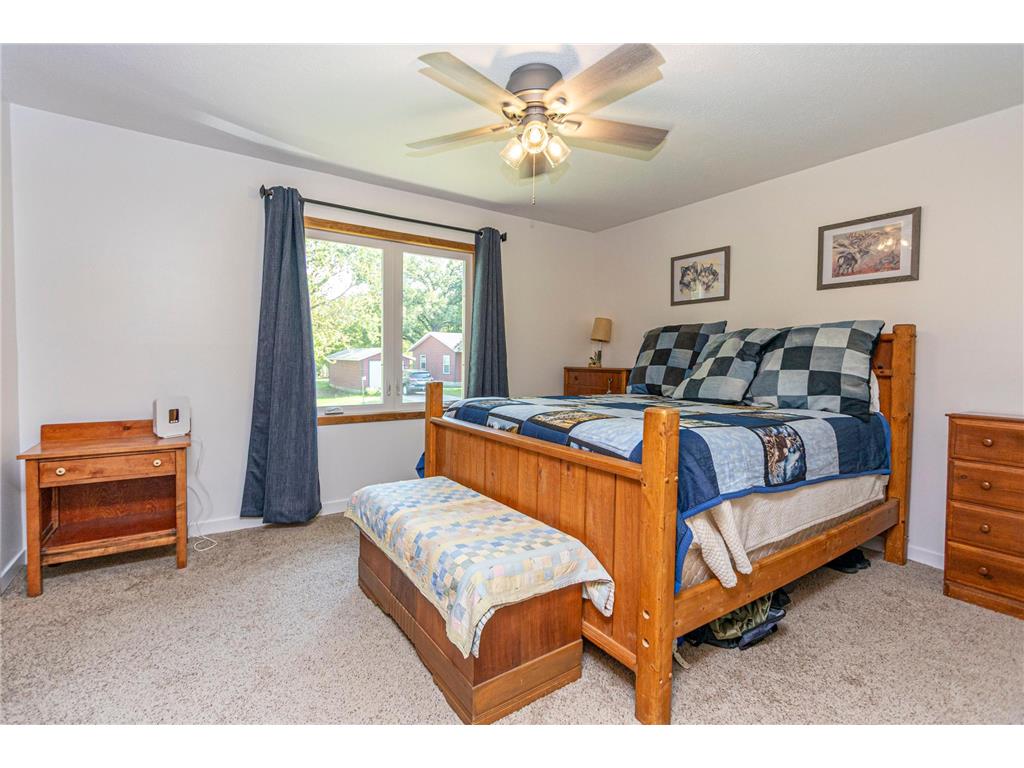 102 Ross Garden NW Alexandria MN 56308 7081739 image18