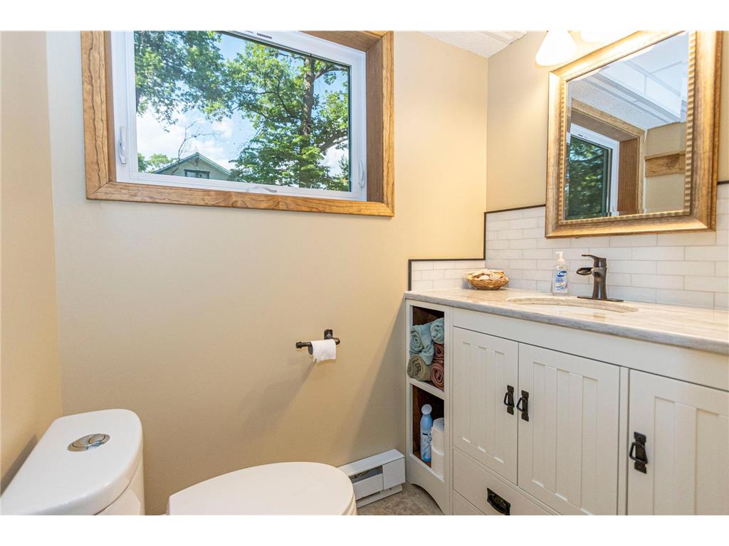 102 Ross Garden NW Alexandria MN 56308 7081739 image32
