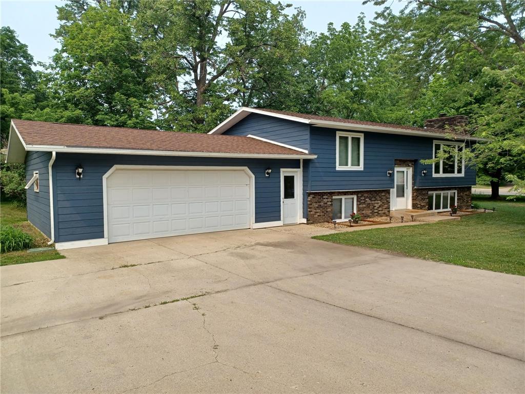 102 Ross Garden NW Alexandria MN 56308 6385179 image1