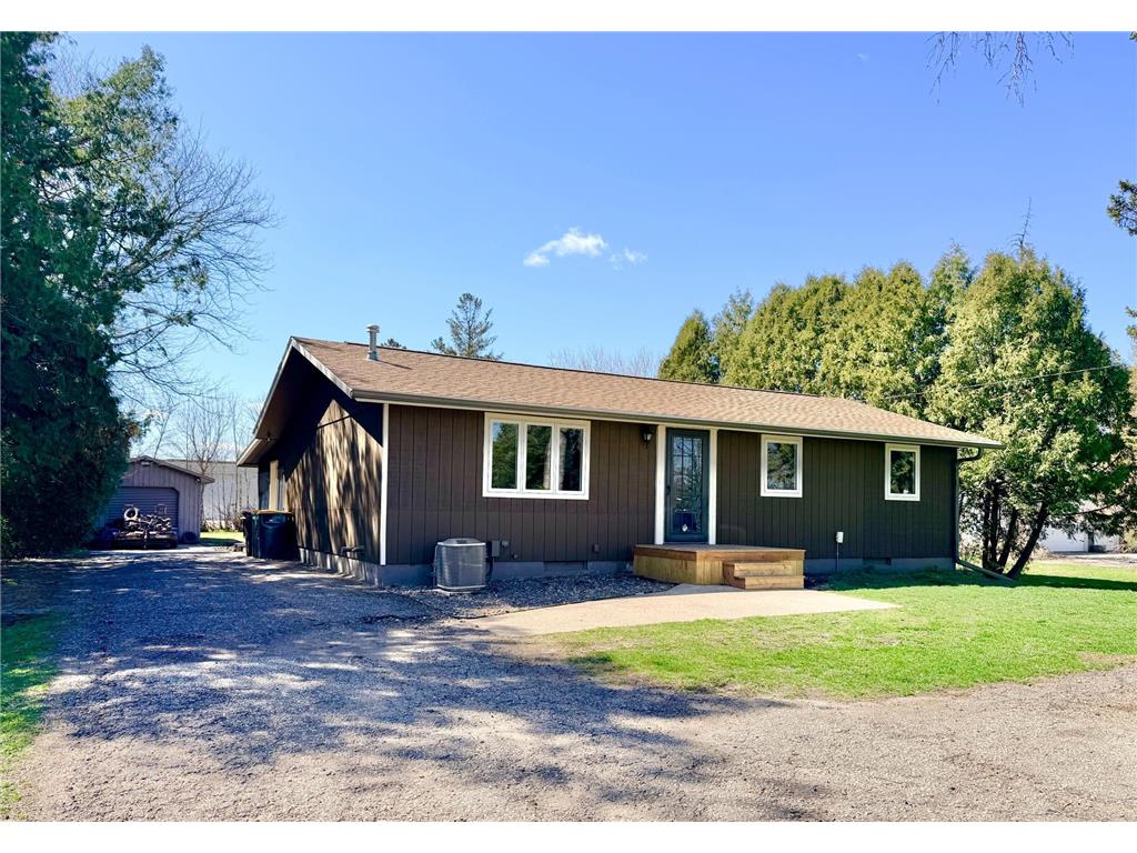 102 Rotterdam Avenue Hollandale MN 56045 7057832 image1