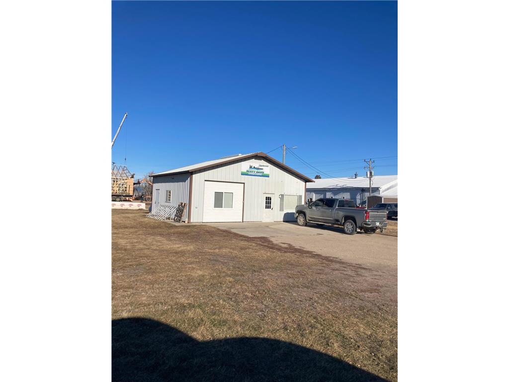 102 State Highway 210, Battle Lake, MN, 56515 MLS 6468532 Edina Realty