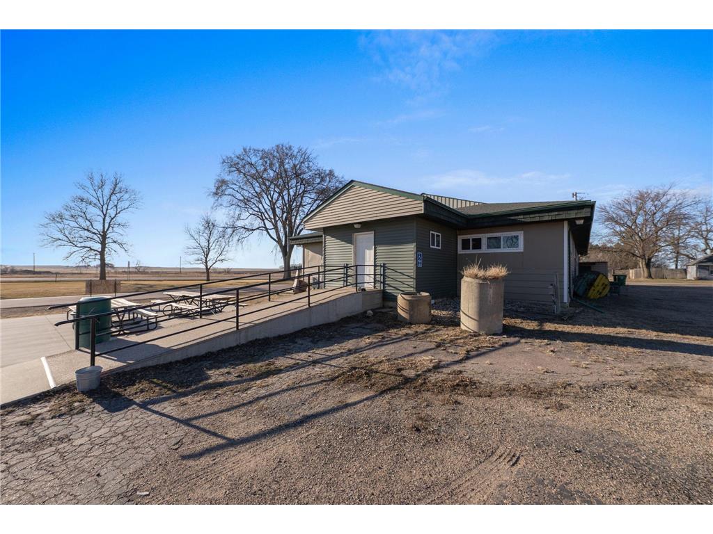 102 Waldo Avenue S Ihlen MN 56164 7033856 image11