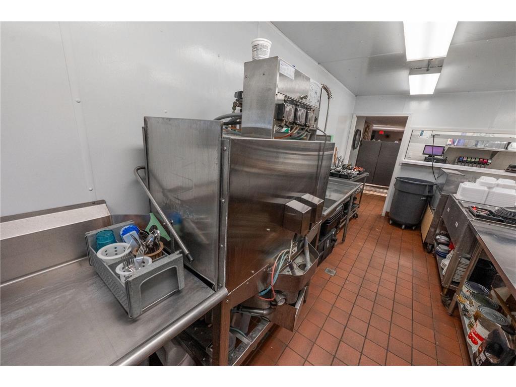 102 Waldo Avenue S Ihlen MN 56164 7033856 image29