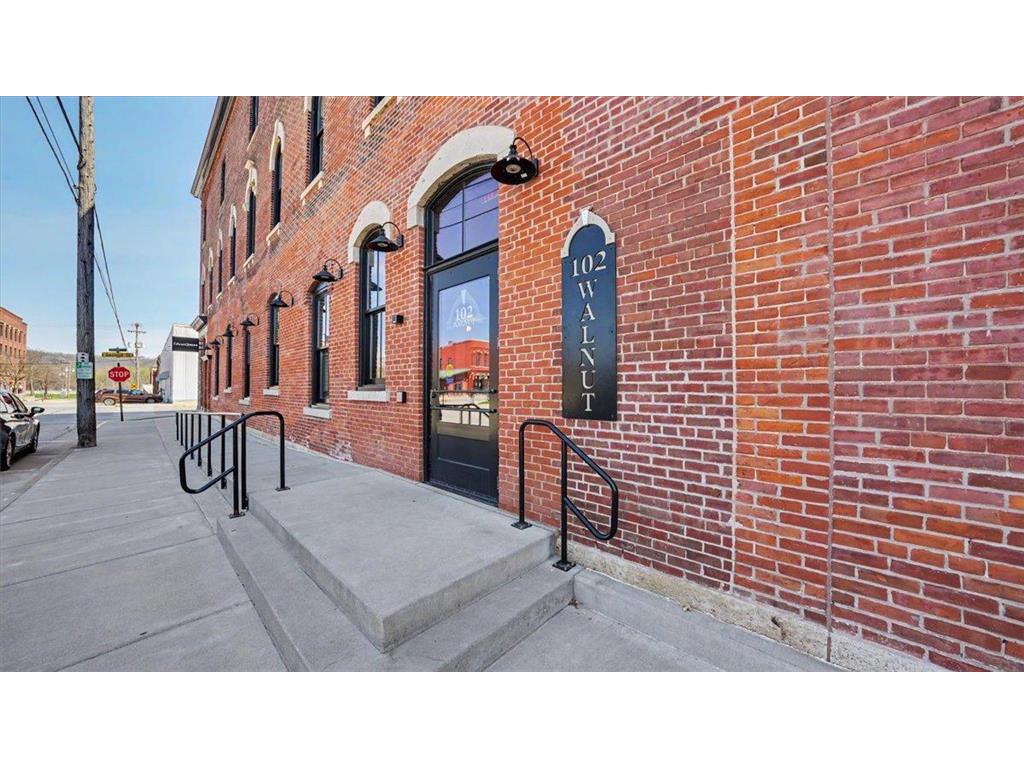 102 Walnut Street Winona MN 55987 7089677 image101