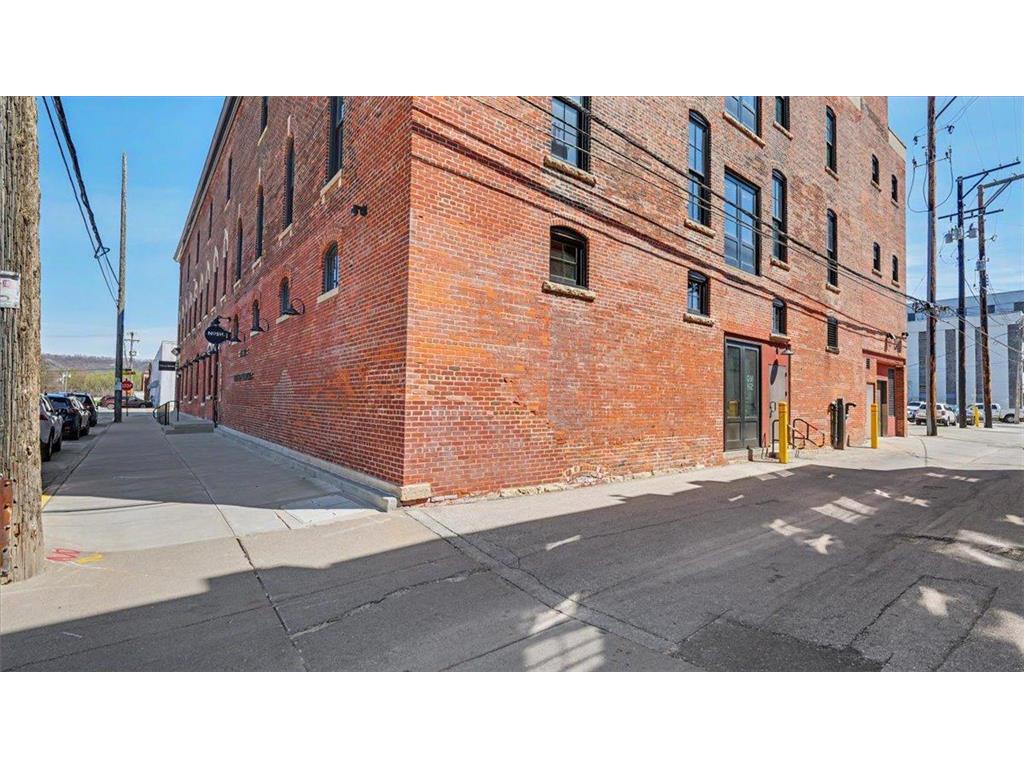 102 Walnut Street Winona MN 55987 7089677 image106
