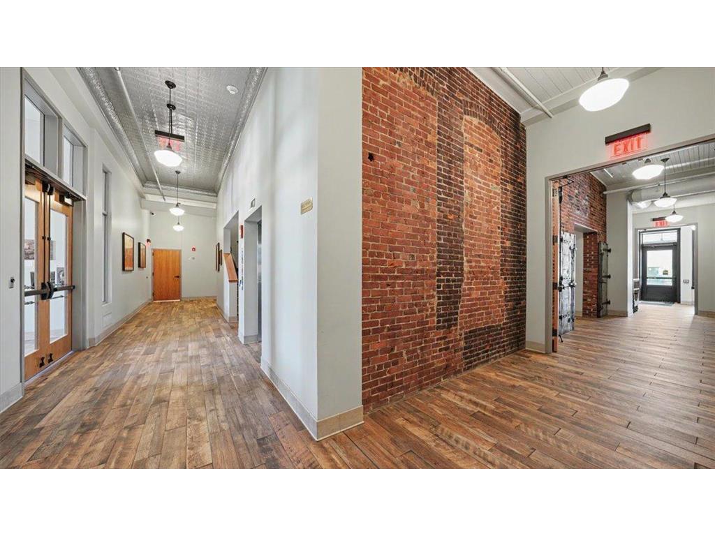 102 Walnut Street Winona MN 55987 7089677 image24