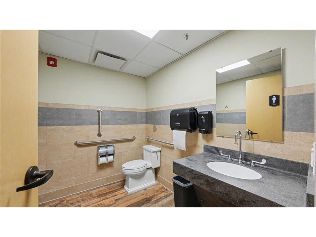 102 Walnut Street Winona MN 55987 7089677 image30