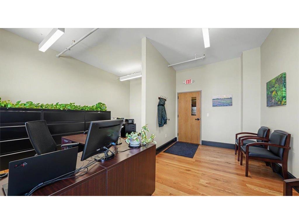102 Walnut Street Winona MN 55987 7089677 image32