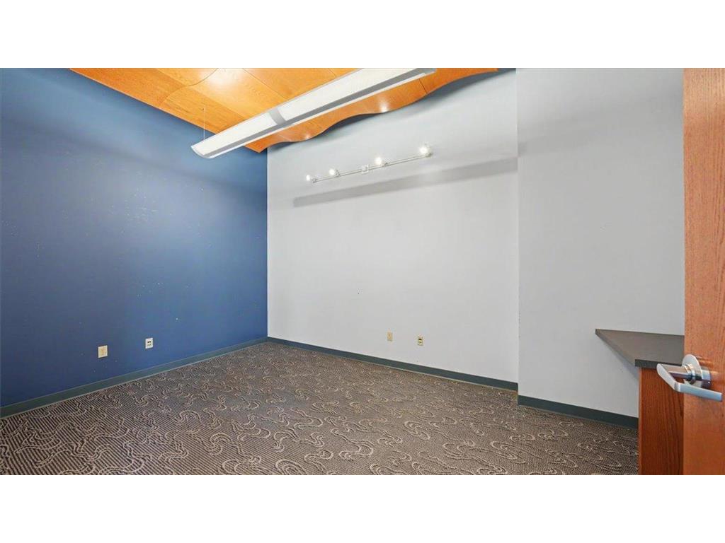 102 Walnut Street Winona MN 55987 7089677 image77