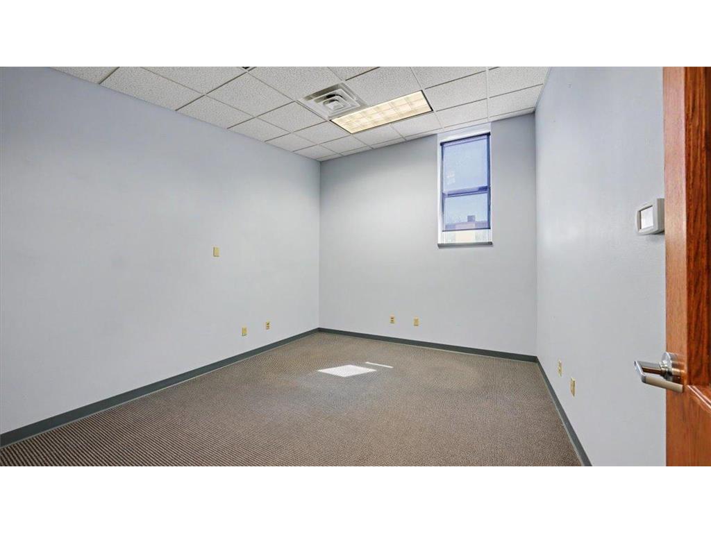 102 Walnut Street Winona MN 55987 7089677 image80