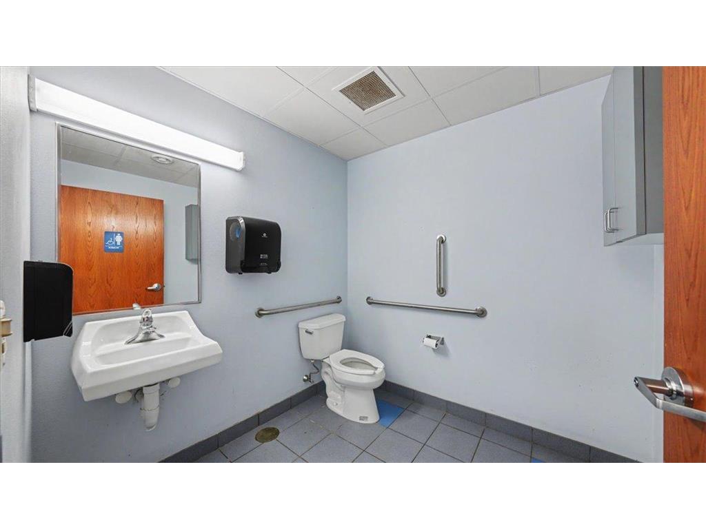 102 Walnut Street Winona MN 55987 7089677 image83