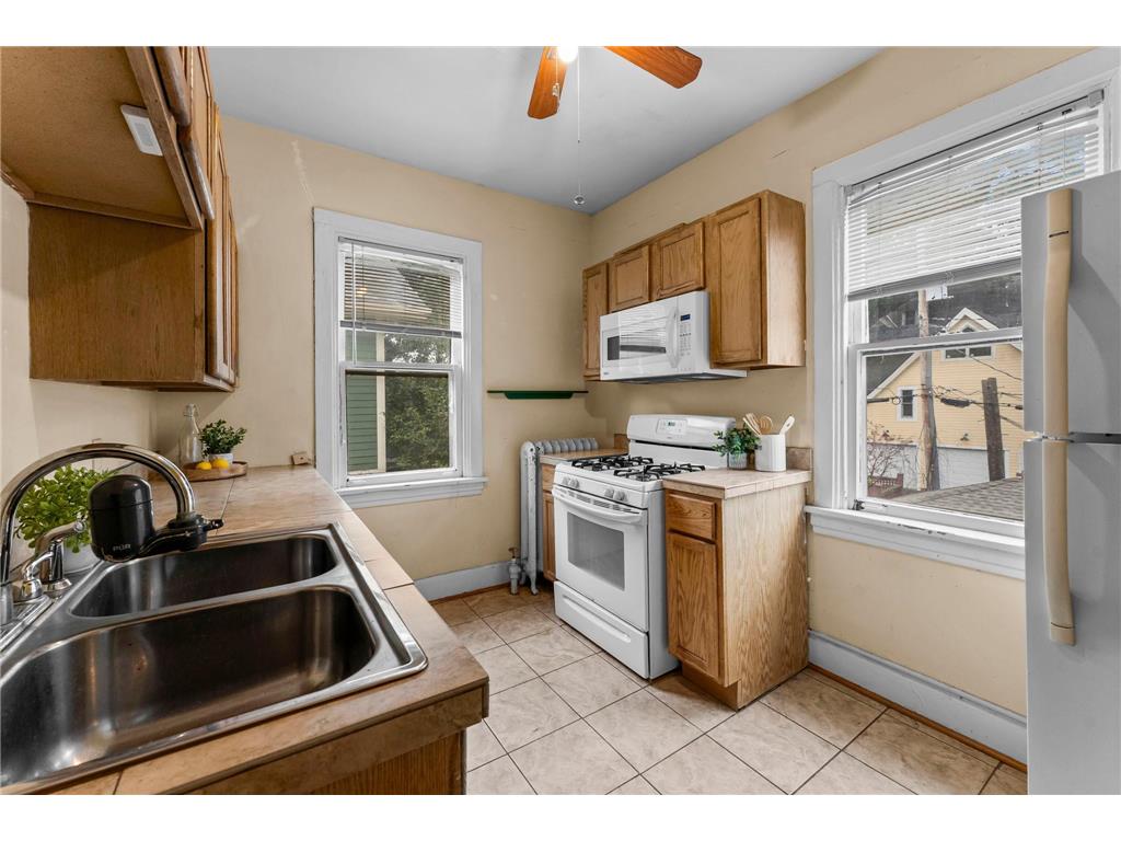 102 Western Avenue N #4 Saint Paul MN 55102 7020028 image27