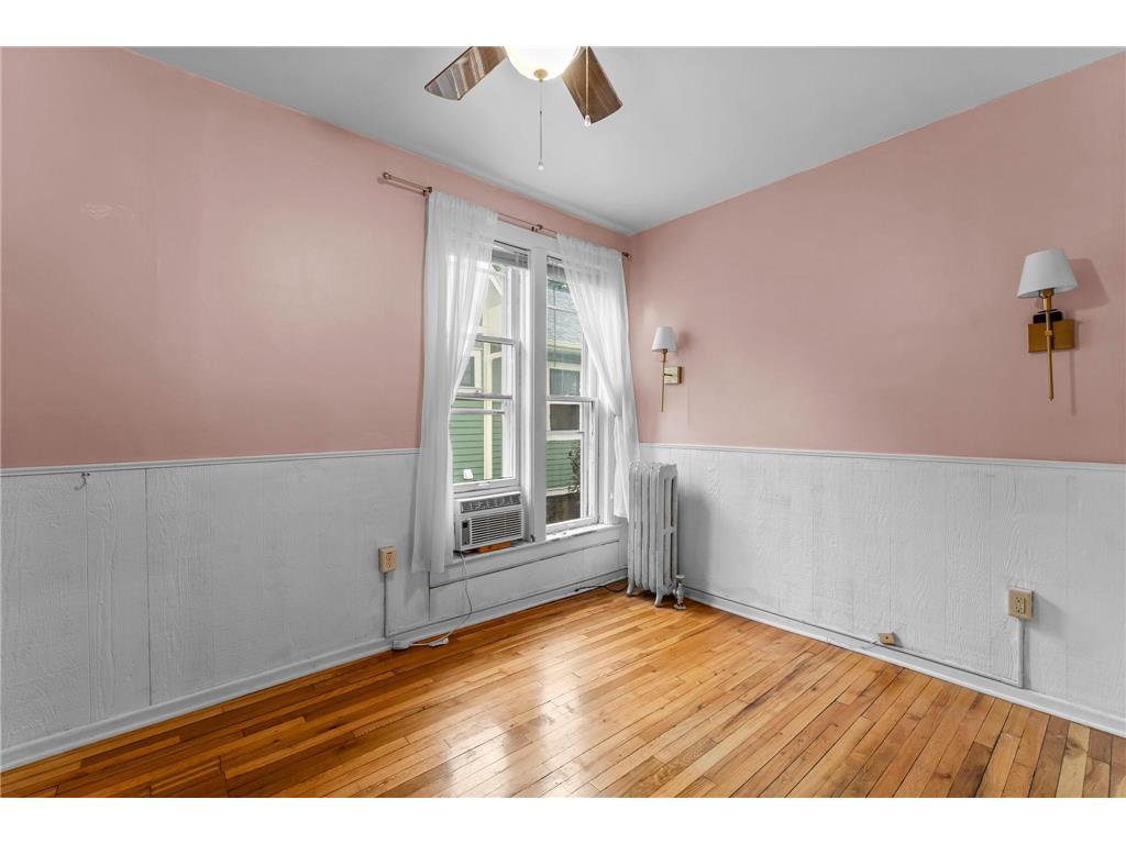 102 Western Avenue N #4 Saint Paul MN 55102 7020028 image33