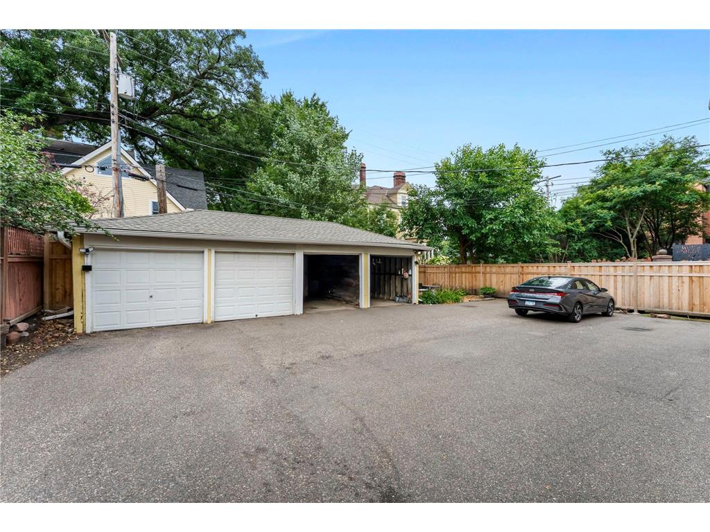 102 Western Avenue N #4 Saint Paul MN 55102 7020028 image44