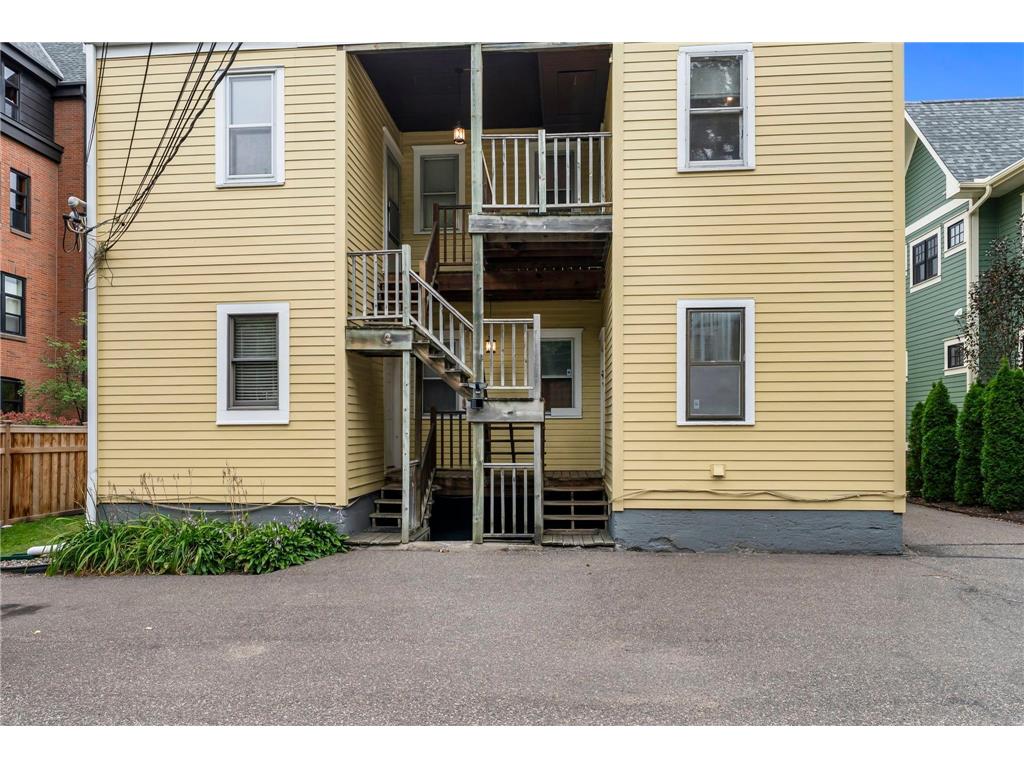 102 Western Avenue N #4 Saint Paul MN 55102 7020028 image48