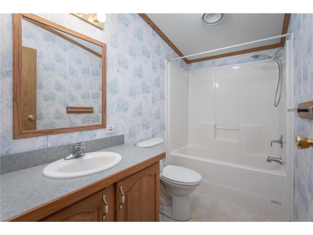 1020 2nd Street NE Glenwood MN 56334 7042739 image16