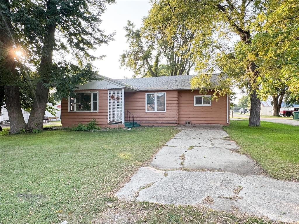 1020 4th Avenue Brewster MN 56119 6783649 image1