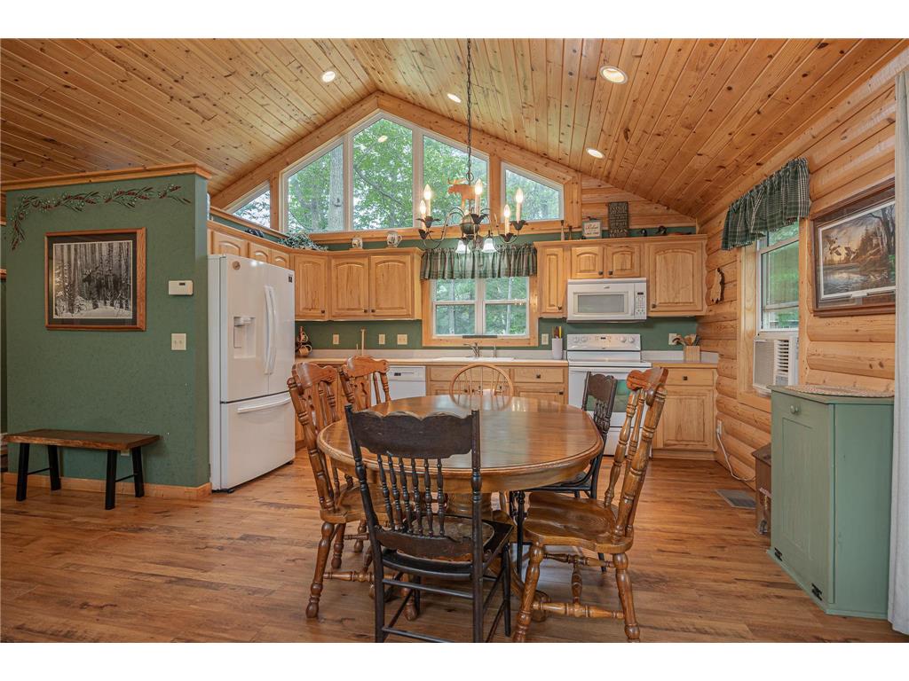 1020 County 5 NW Hackensack MN 56452 - Little Woman 7046293 image18
