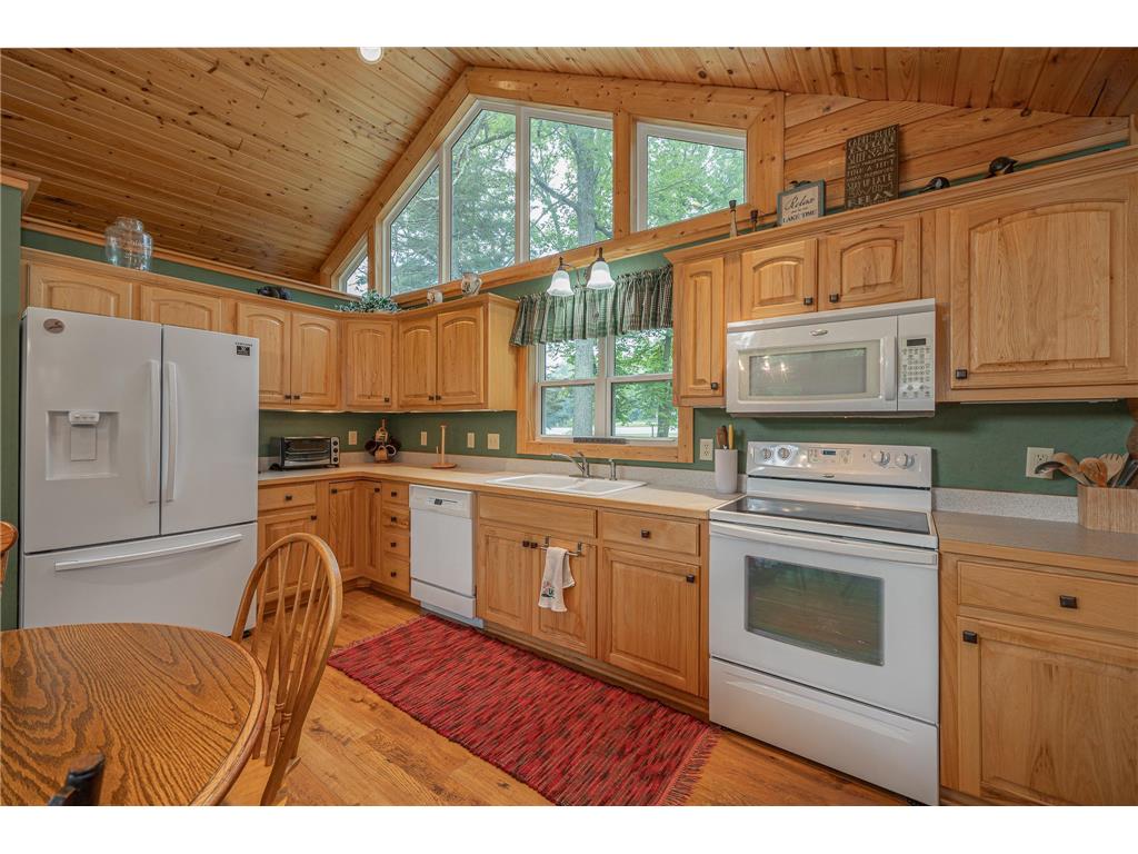 1020 County 5 NW Hackensack MN 56452 - Little Woman 7046293 image19