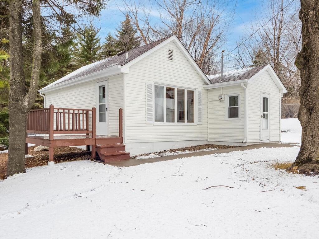 1020 County Road F E Vadnais Heights MN 55127 6174720 image1